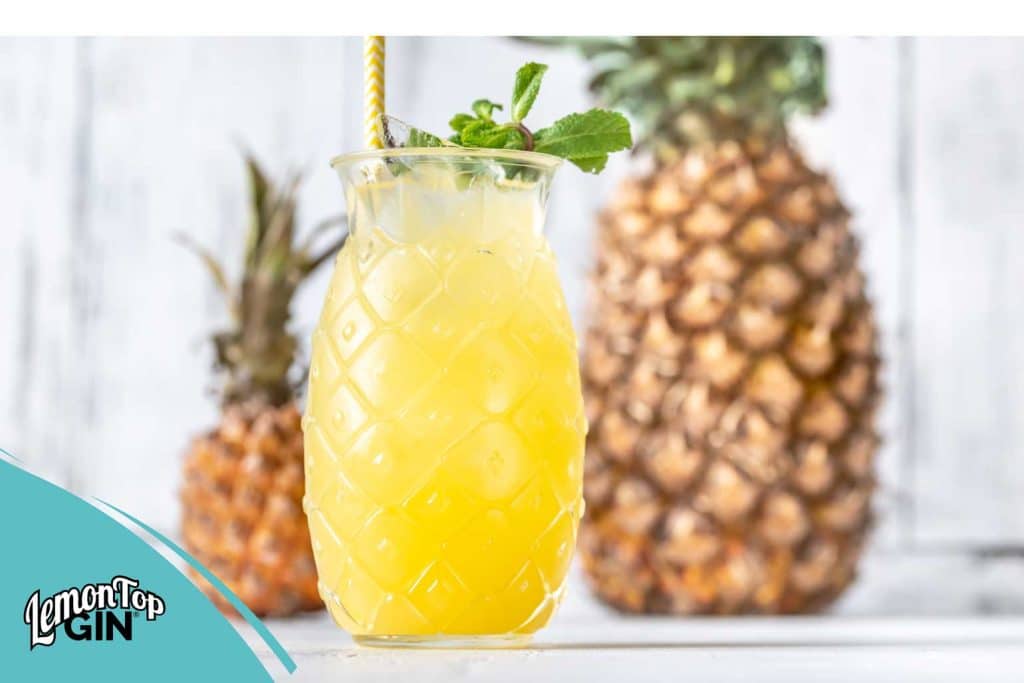 The Saturn Cocktail with pineapple